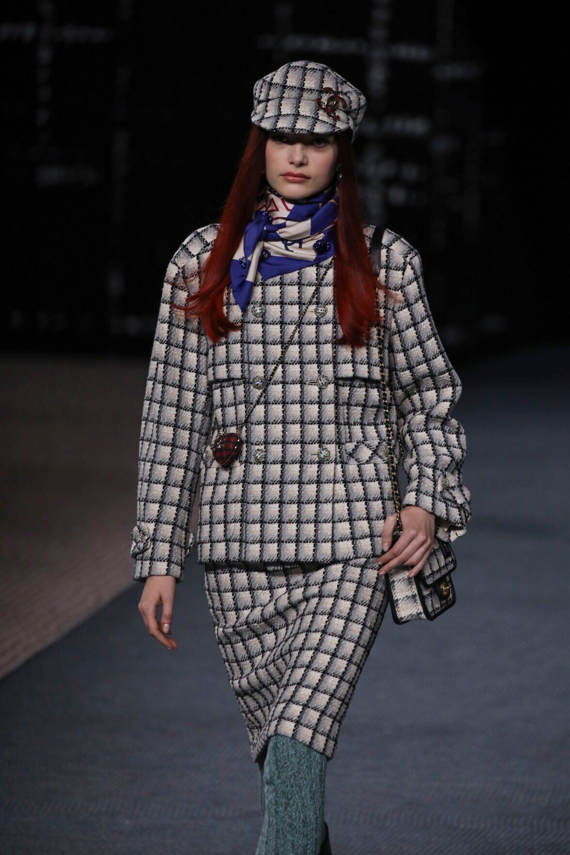 Paris Fashion Chanel F/W 22-23